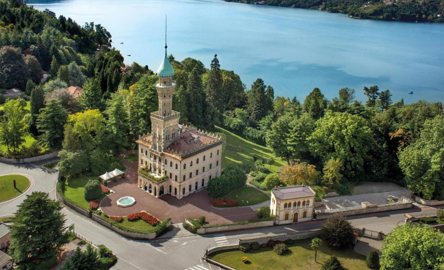 Villa Crespi, un’oasi di benessere nella magia dell'incantevole Lago d'Orta